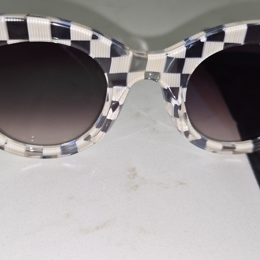 Krewe Laveau Nylon Gingham Women's Sunglasses - Picture 8 of 10